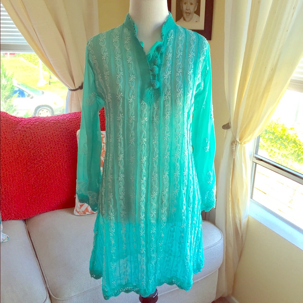 🌸Very pretty toiquoise dress in lace 🌸🌸
